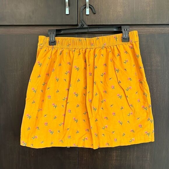 American Eagle Yellow Floral Button Front Corduroy Skirt Medium - Picture 2 of 4
